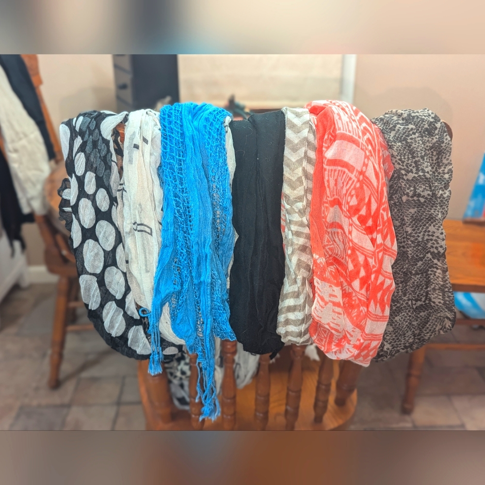 Bundle of 7 fashion scarves